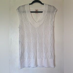 Y2K open knit sweater vest